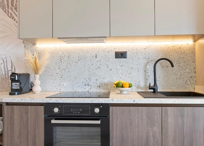 Luxury Aquarius - Beachside With Hot Tub