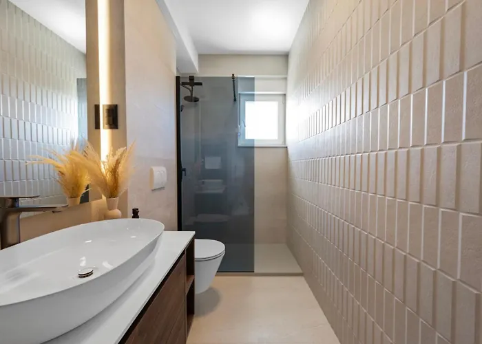 Luxury Aquarius - Beachside With Hot Tub Appartement