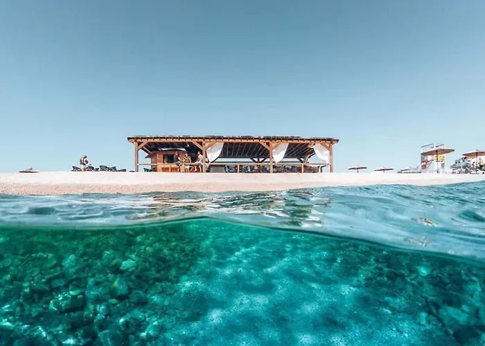 Appartement Luxury Aquarius - Beachside With Hot Tub Vodice